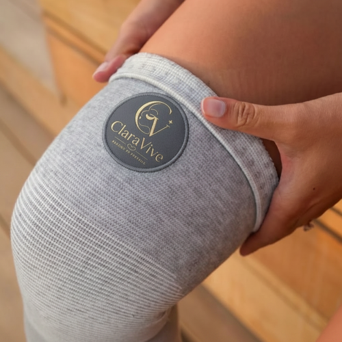 Customer wearing Claravive bamboo charcoal knee compression sleeve